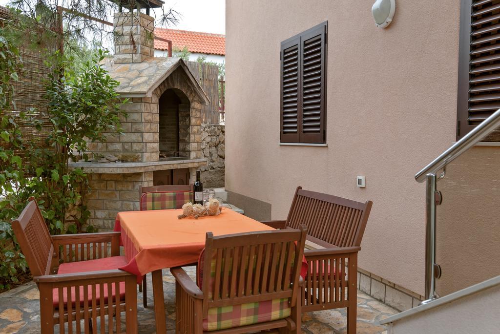 Apartman Zlatka Zečevo Extérieur photo